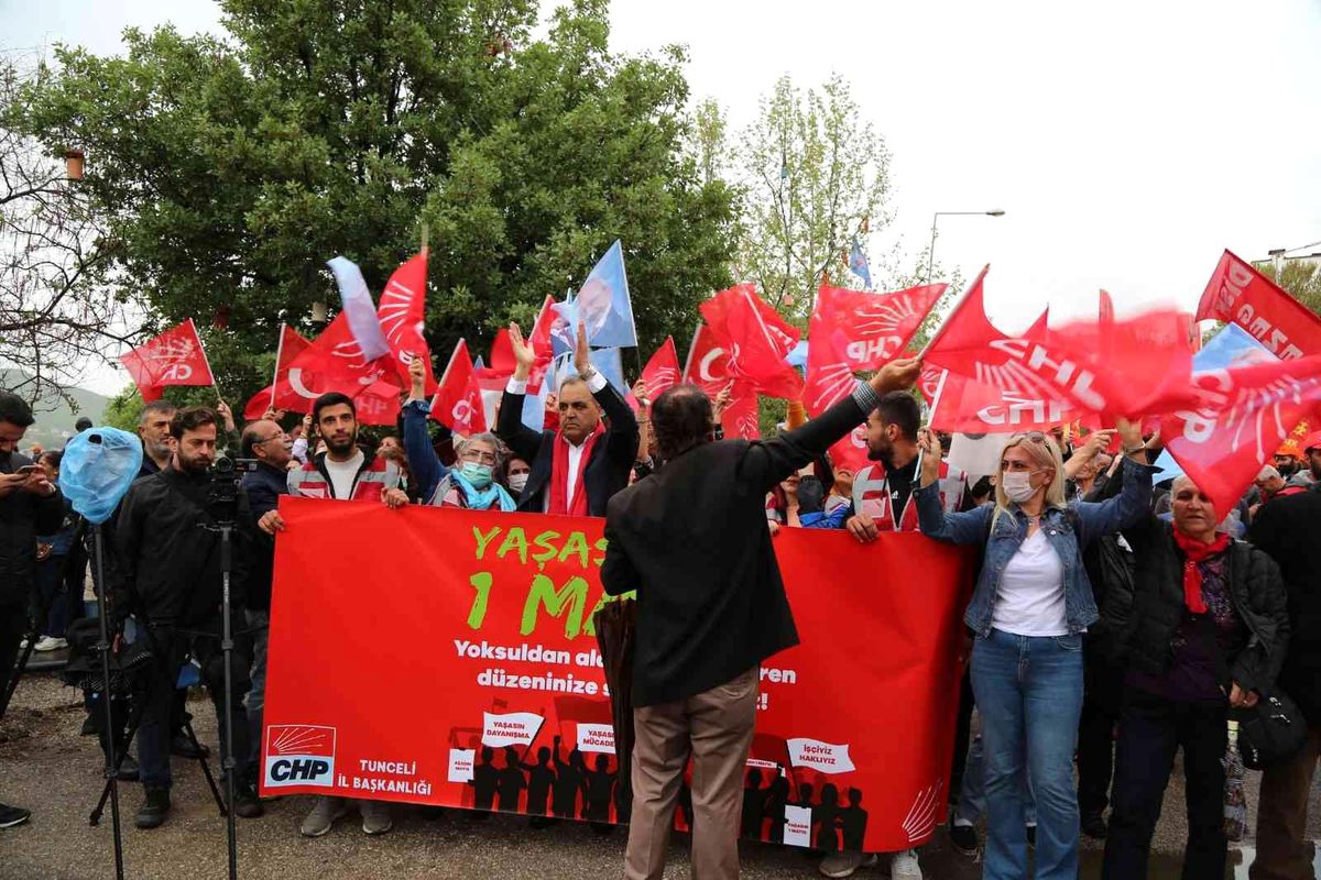 Tunceli\'de 1 Mayıs coşkuyla kutlandı