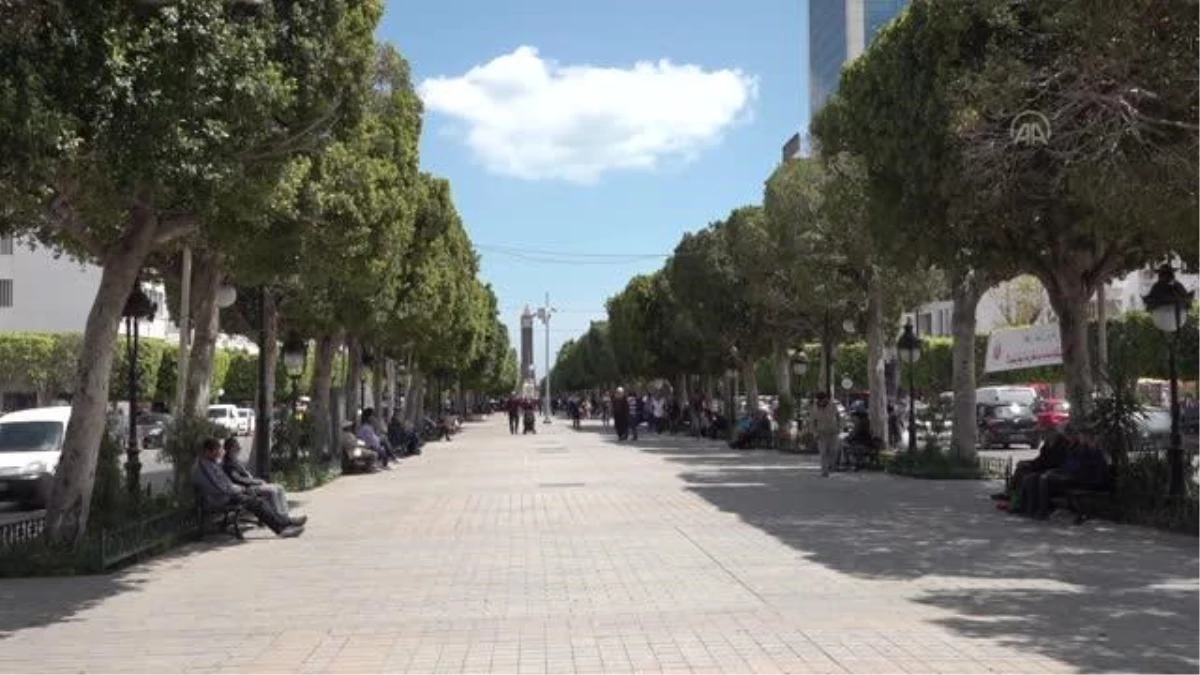 Tunus\'ta ramazan bayramı arifesinde alışveriş hareketliliği