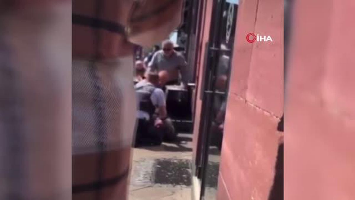 Son dakika: Almanya'da polisin yumrukladığı kişi öldü