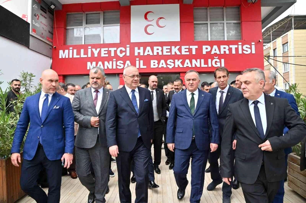 Başkan Ergün, MHP\'nin bayramlaşmasında partililerle buluştu
