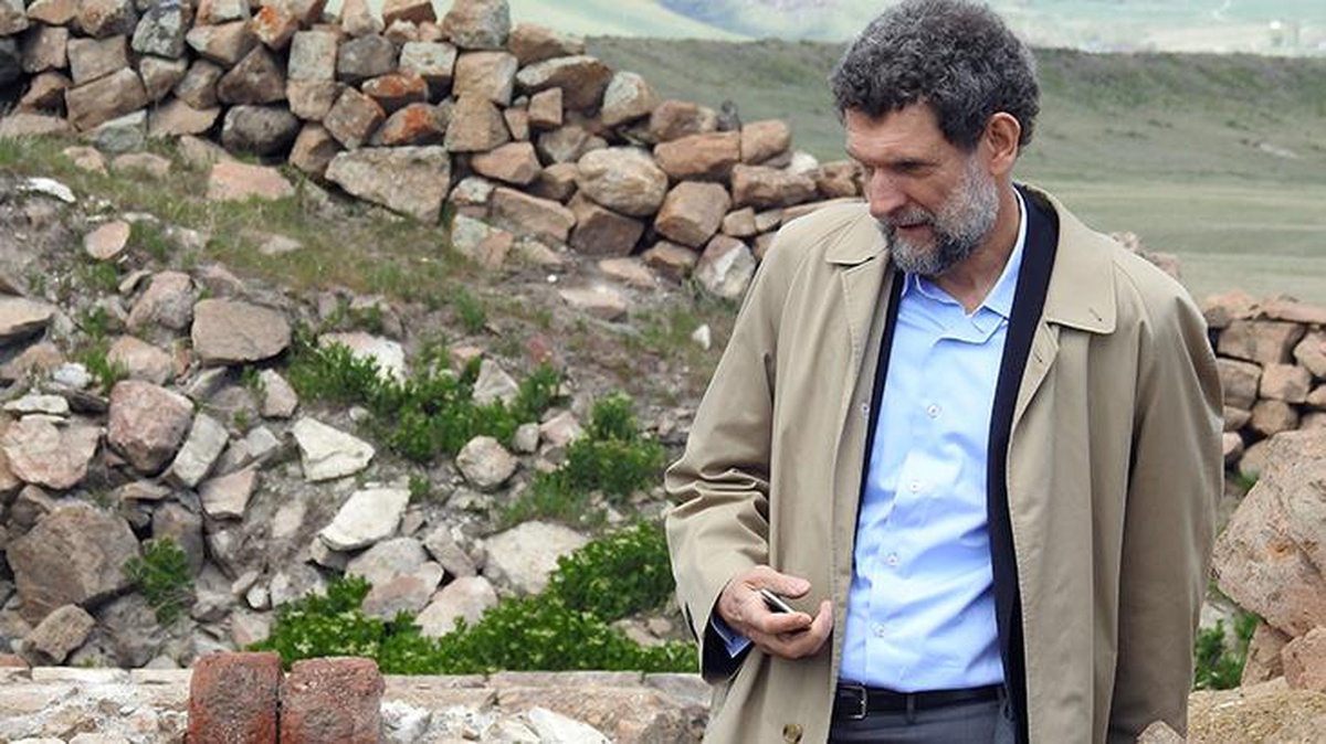 CHP\'li Tanal, Osman Kavala\'yı cezaevinde ziyaret etti! Kavala: Temelsiz bir iddia nedeniyle bana ceza verildi