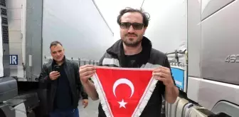 Kapıkule Sınır Kapısında tır sürücüleri, bayramı buruk geçiriyor