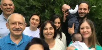 Kılıçdaroğlu'ndan Ailesiyle Bayram Selfisi