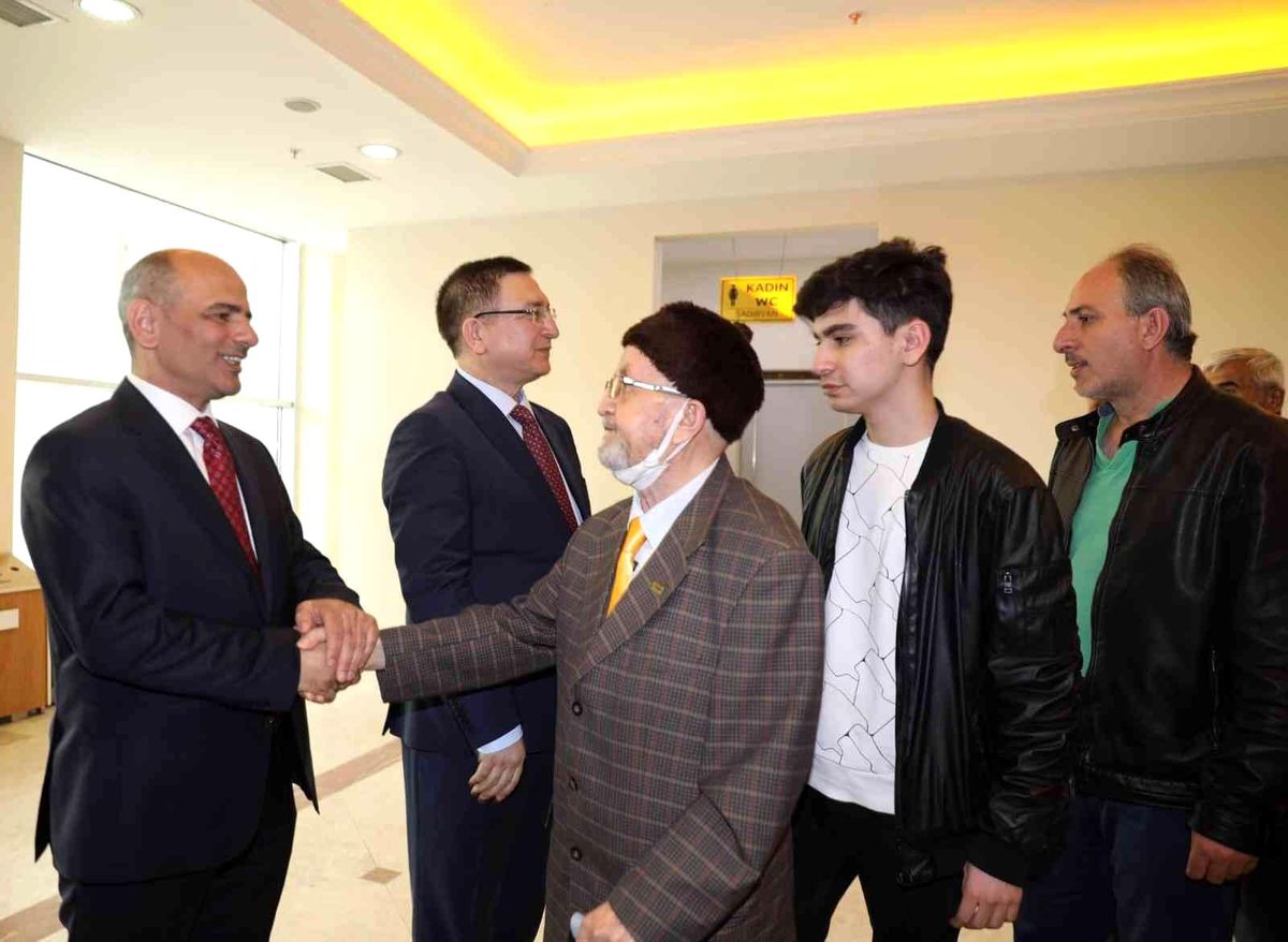 Körfez'de pandemisiz bayramlaşma