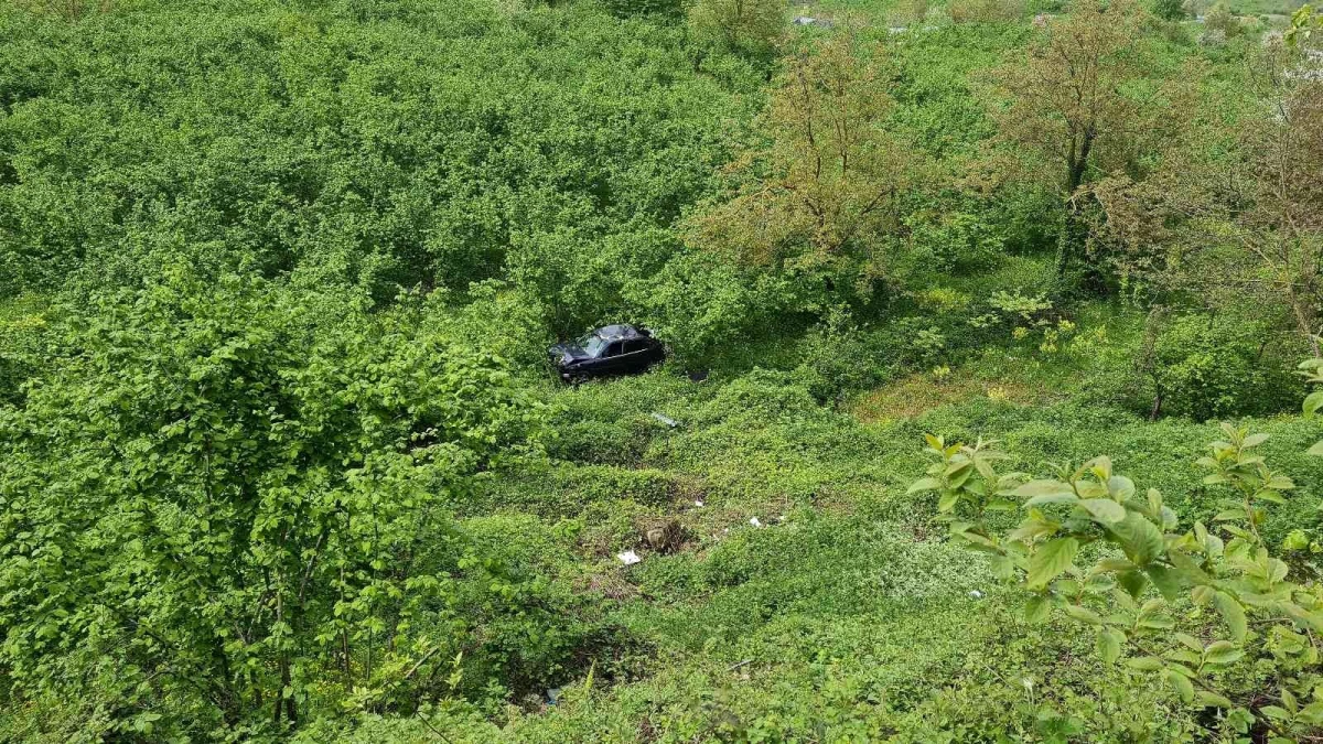 Son dakika haberi! Otomobil 100 metrelik uçuruma yuvarlandı: 1 ölü