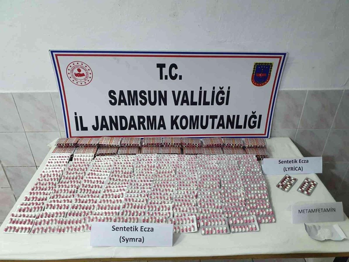 Son dakika haberi... Samsun\'da 17 uyuşturucu olayında 26 şahıs gözaltına alındı