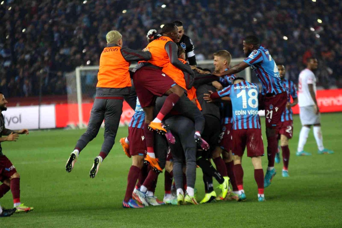 Süper Lig\'de 41 gollü haftada düğüm çözüldü