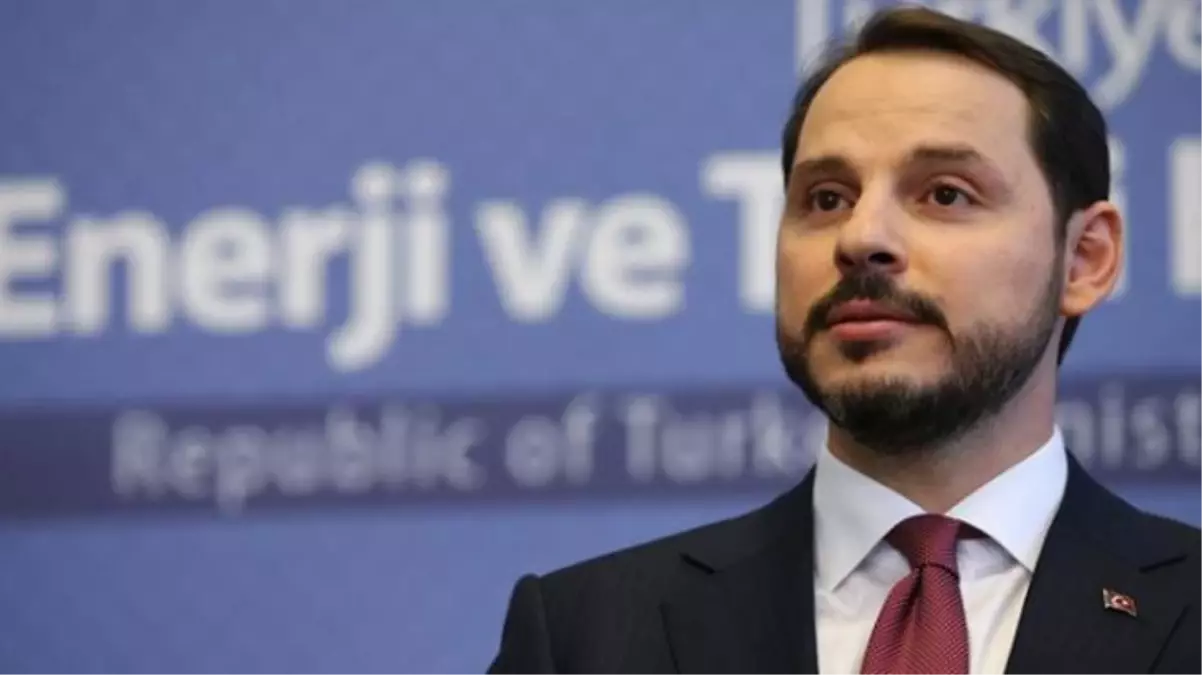 Berat Albayrak, Trabzonspor'un şampiyonluğunu gözyaşları eşliğinde kutladı!