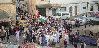 Tunus'ta bayram namazı 'Bayram Şenliği' geleneği ile kılındı