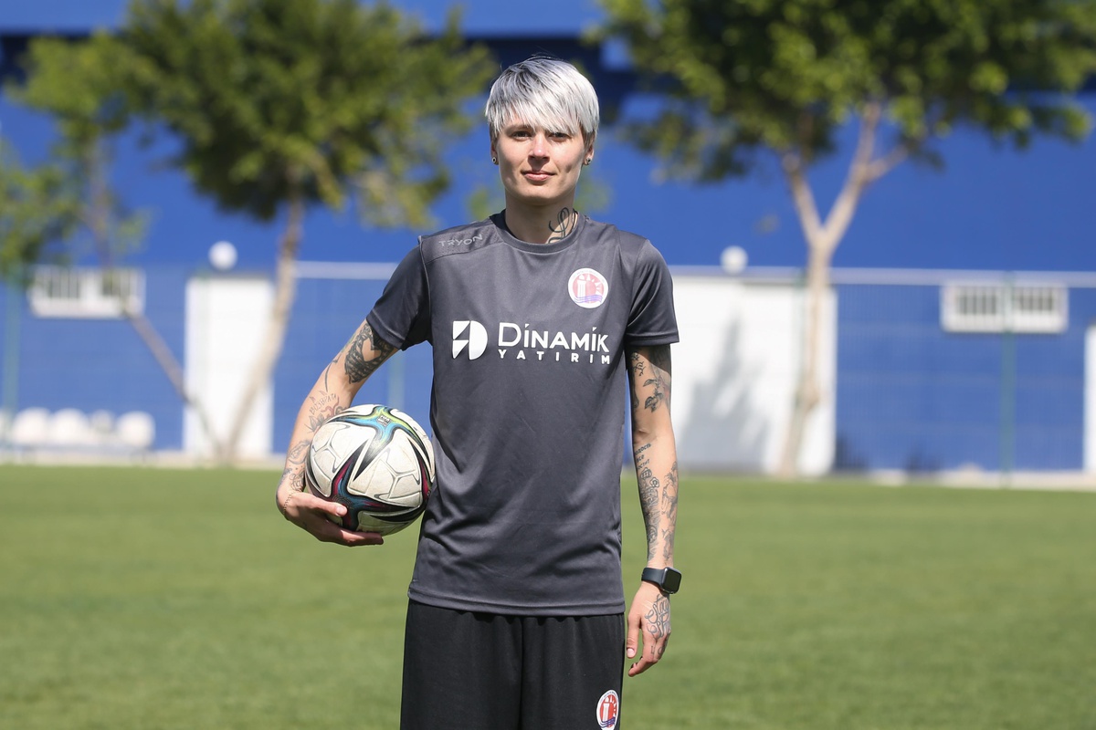 Ukraynalı Kozyrenko, 1207 Antalyaspor\'la ilk 3 maçında 5 gol kaydetti