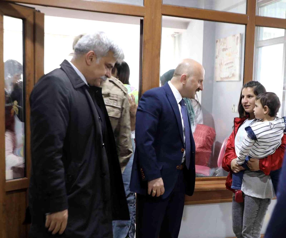 Vali Varol\'dan bayram ziyaretleri