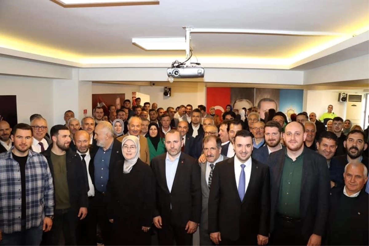 AK Parti Yalova İl Başkanlığı\'nda bayramlaşma programı
