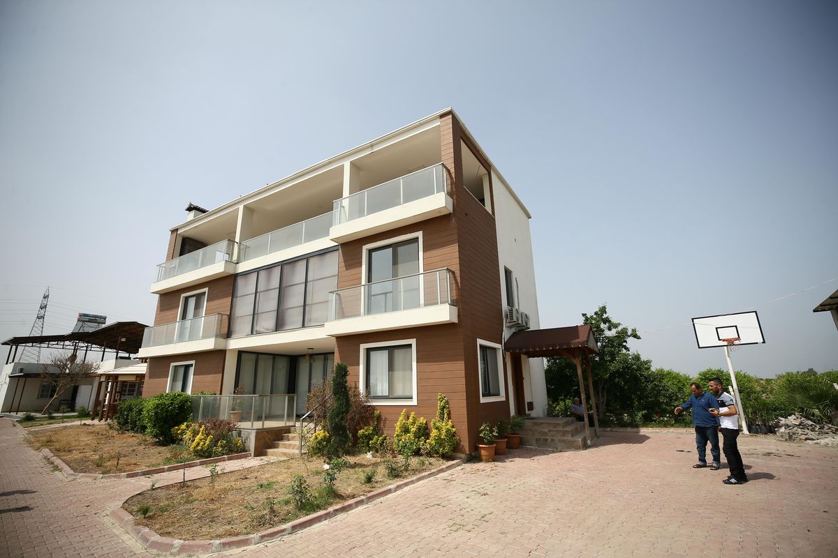 Çukurova Belediye Başkanı Çetin'in çiftlik evinden hırsızlık