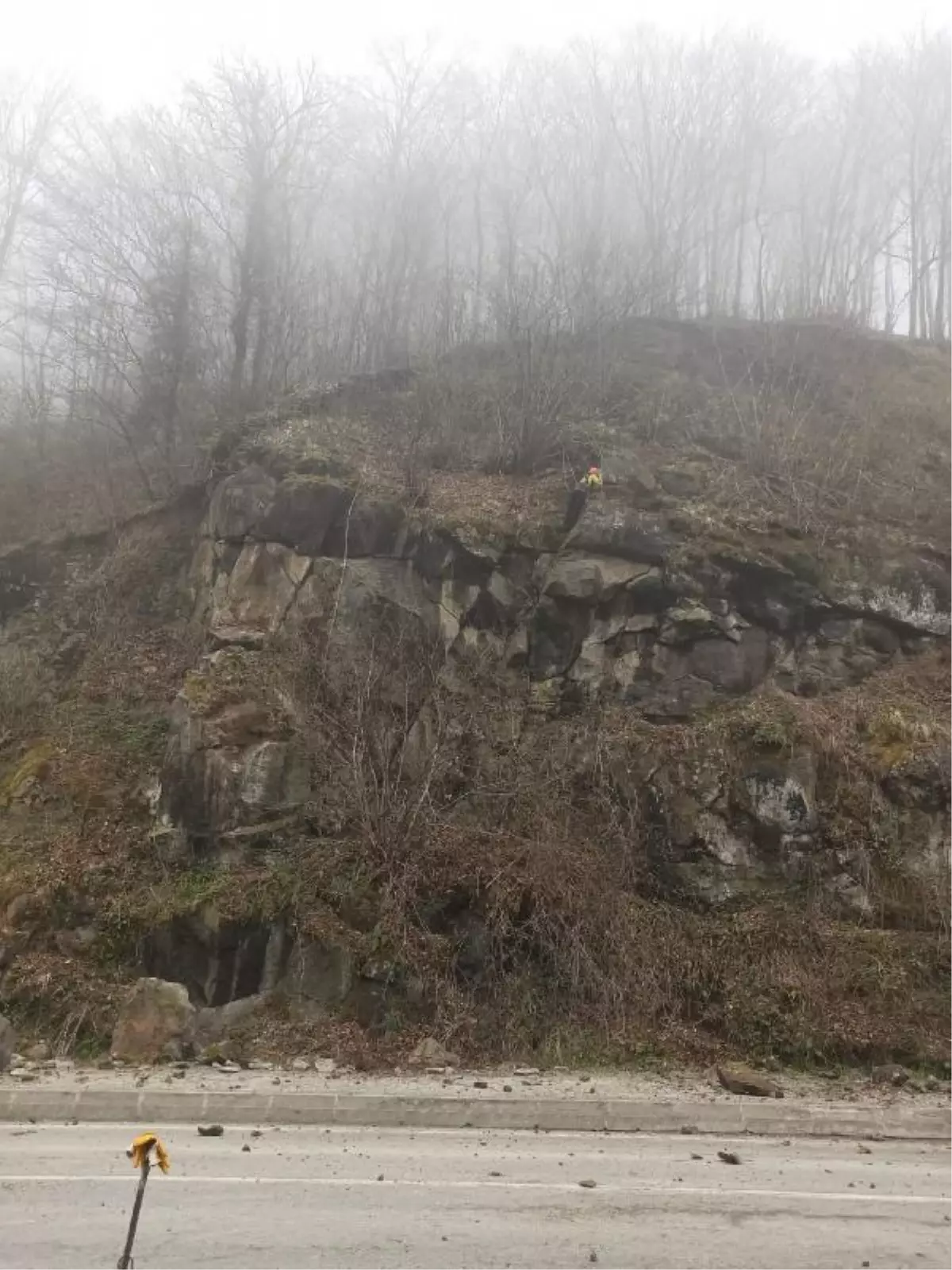 DAĞCILAR, \'ÖLÜM YAMACI\'NDA RİSKLİ KAYA AVINDA