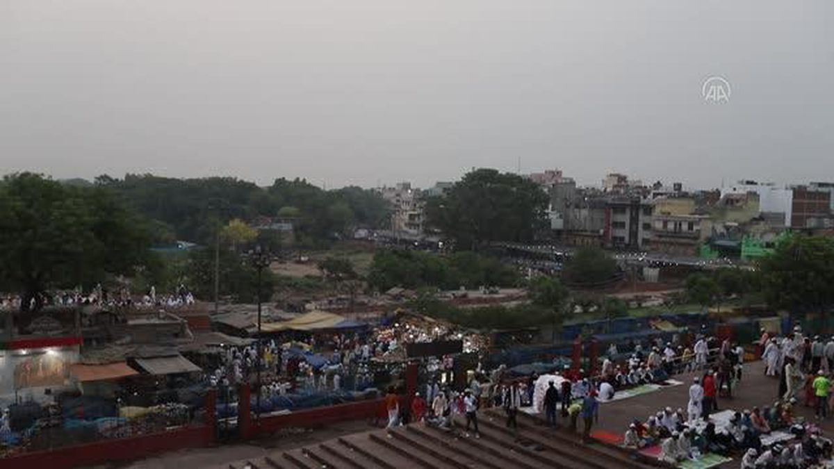 Hindistan'da Ramazan Bayramı namazı