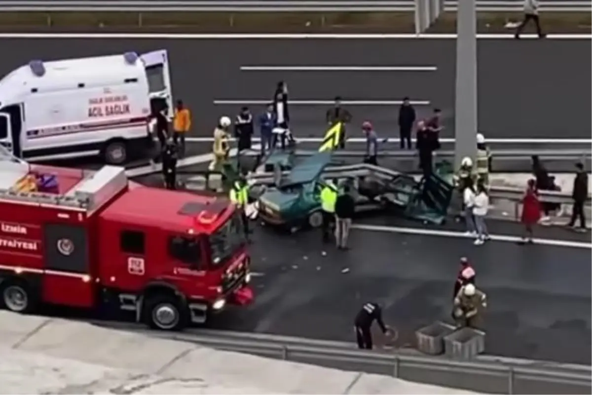 İzmir'de aşırı hız kazası: 2 ölü, 3 yaralı