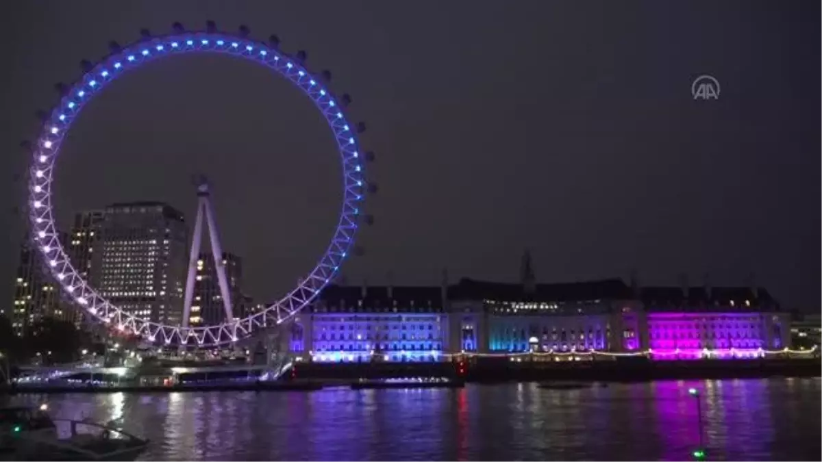 London Eye Ramazan Bayramı için ışıklandırıldı