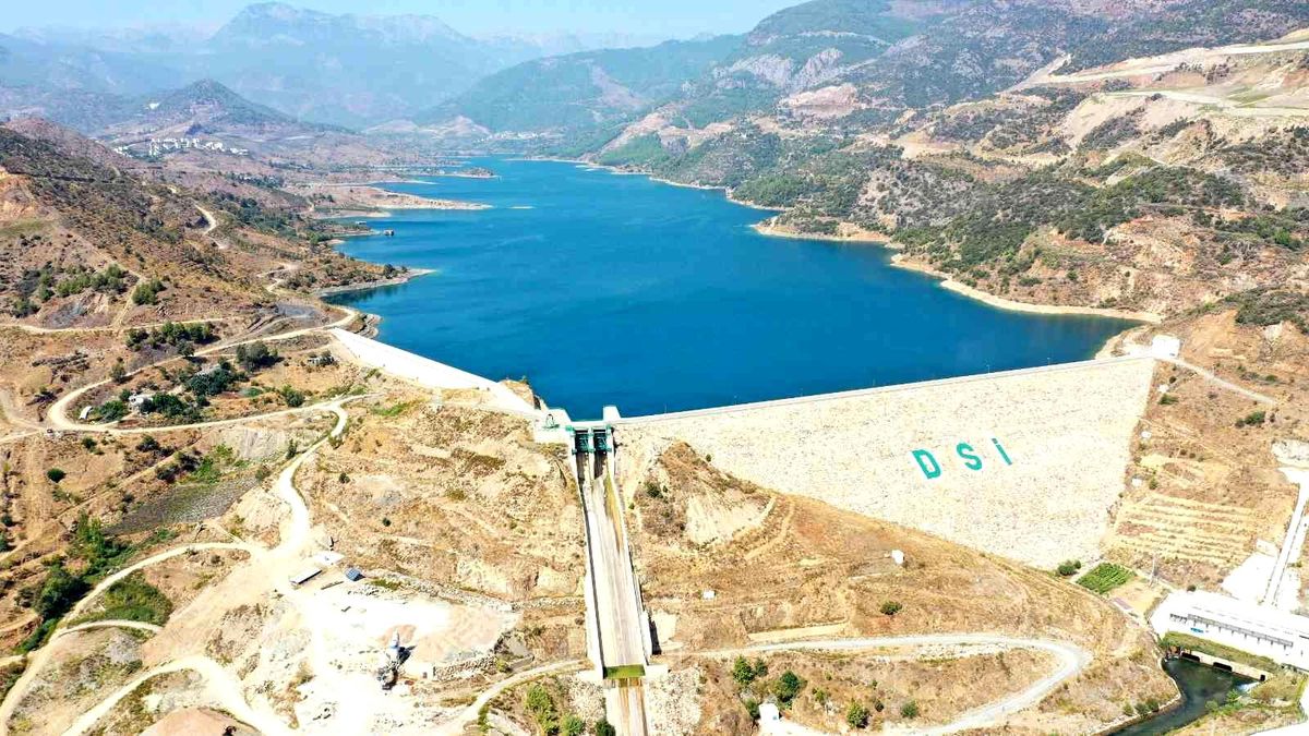 Mersin'de 1 Nisan'da başlayan sulama sezonunda 717 bin 560 dekar tarım arazisi sulanacak