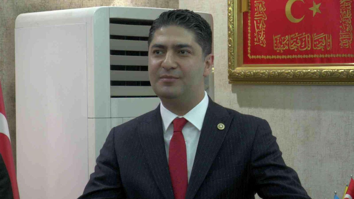 MHP'li Özdemir: 'Ramazan Bayramı ve Milliyetçiler Günü'nü kutlamanın mutluluğunu yaşıyoruz'