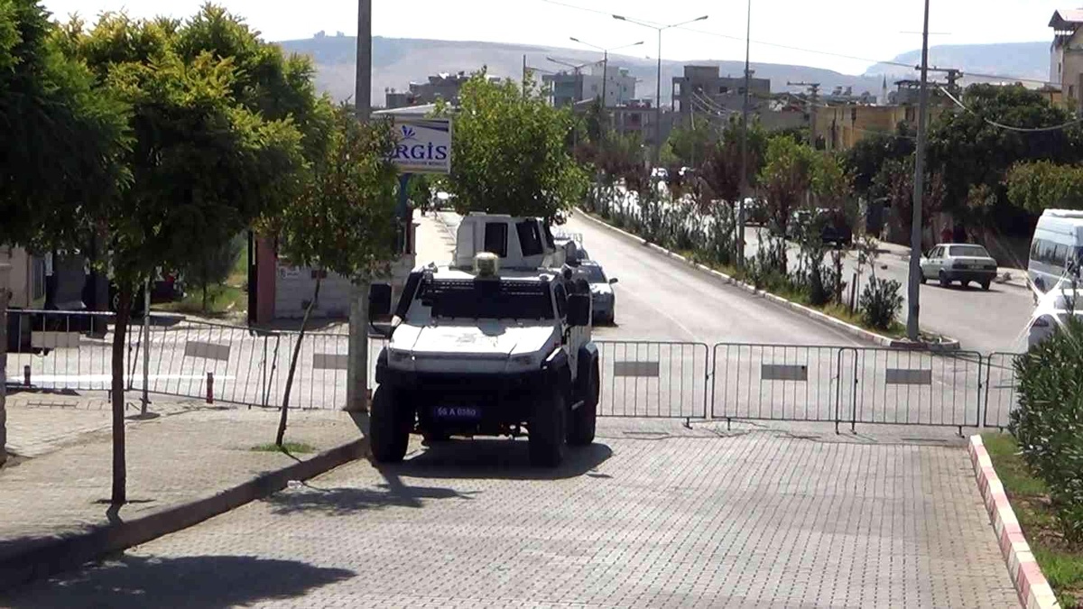 Siirt\'te 3 yıl 4 ay kesinleşmiş hapis cezası bulunan hükümlü yakalandı