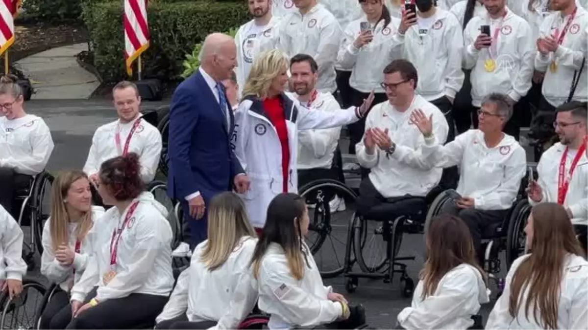 ABD Başkanı Biden olimpik ve paralimpik sporcuları Beyaz Saray\'da ağırladı