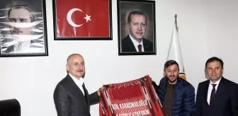 Bakan Karaismailoğlu, Trabzon'da ziyaretlerde bulundu