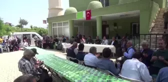 Höyük Köyü, Bir Asırlık Bayramlaşma Geleneğini Sürdürüyor