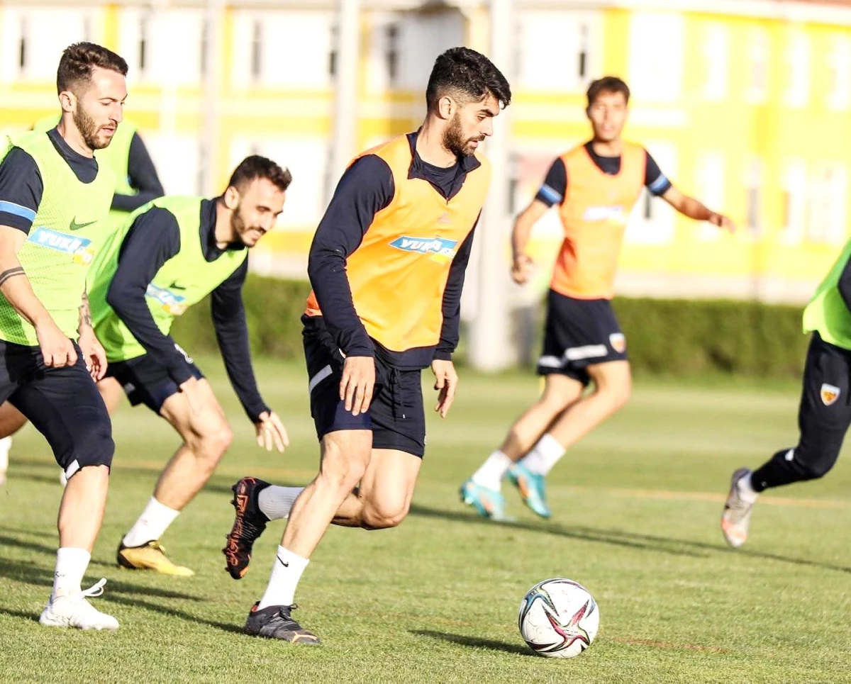 Kayserispor, Gaziantep FK maçına hazırlanıyor