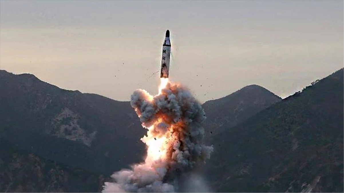 Kuzey Kore 14. balistik füze denemesini yaptı: Hedef Japon Denizi