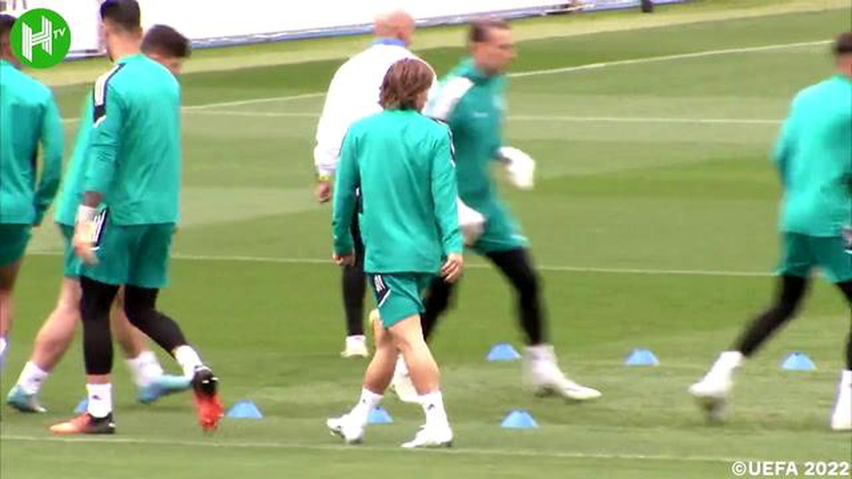 Real Madrid\'in Man City ile oyanayacağı Şampiyonlar Ligi yarı finali antrenmanı