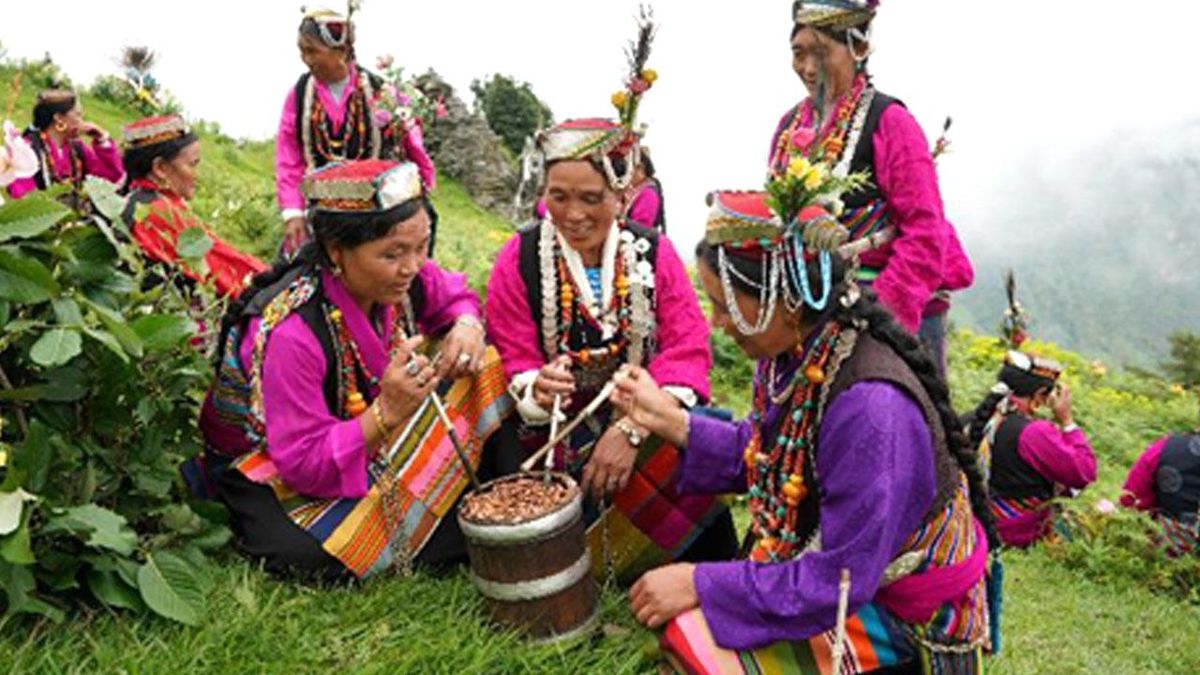 Tibet Bölgesindeki Şerpa Köylüleri