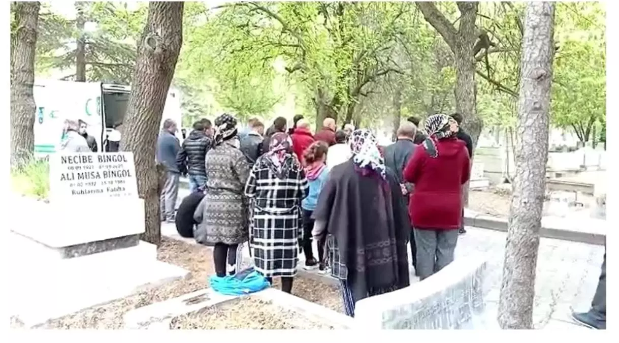 Son dakika haber! Başından silahla vurulmuş halde bulunan kadın son yolculuğuna uğurlandı