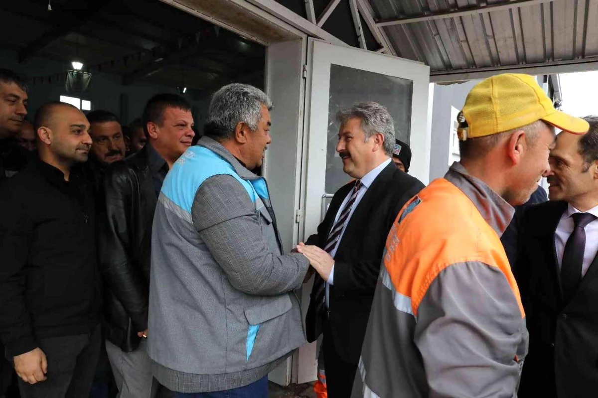 Başkan Palancıoğlu: "Melikgazi belediyesi çalışanları ile büyük bir aile gibi"