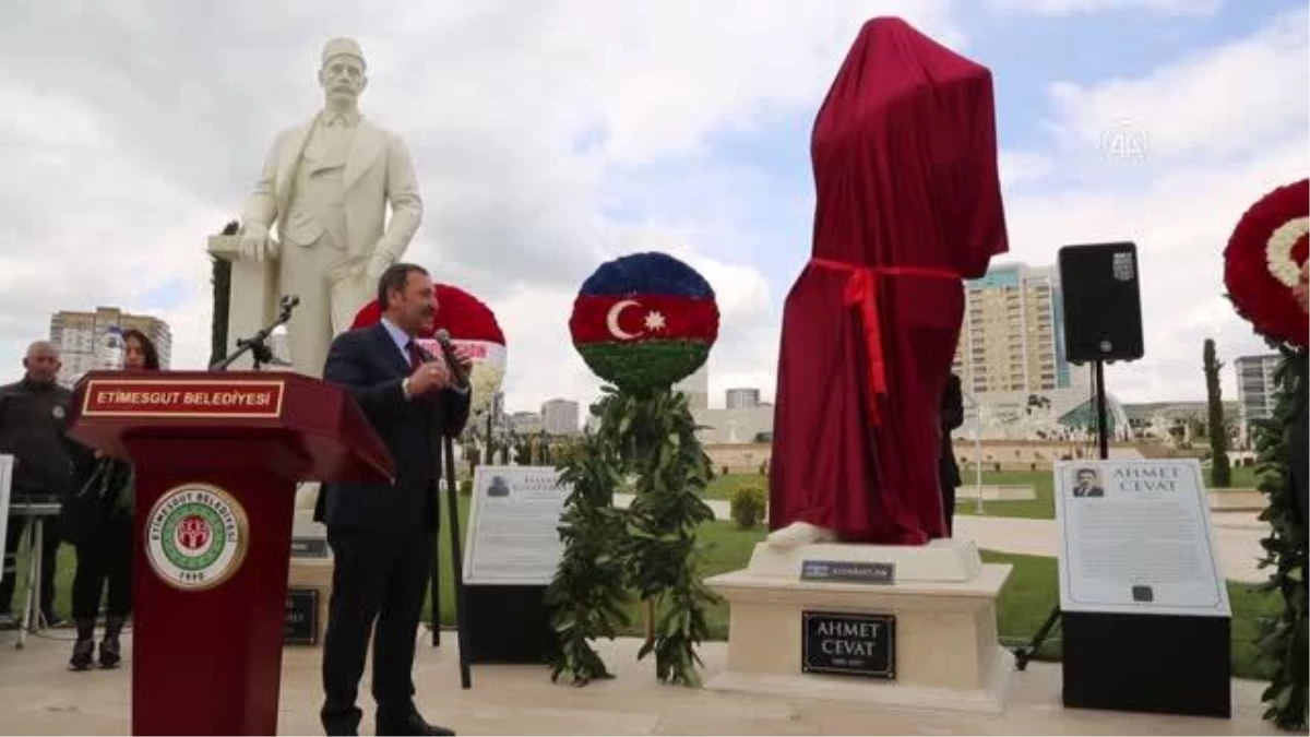 "Çırpınırdı Karadeniz"in şairi Ahmet Cevat\'ın heykeli dikildi