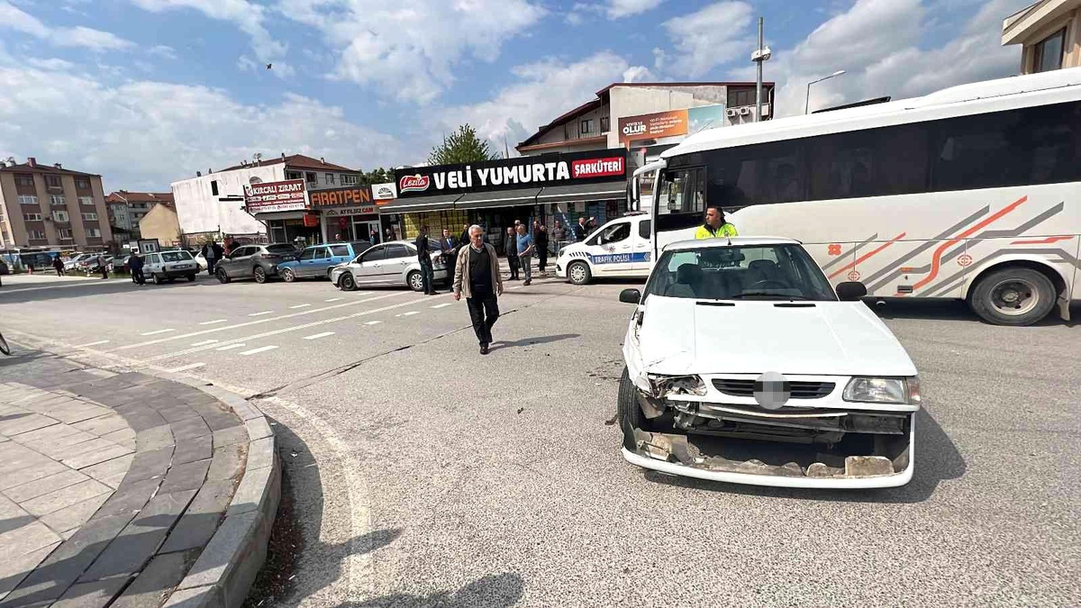 Düzce\'de zincirleme kazada 6 araç birbirine girdi
