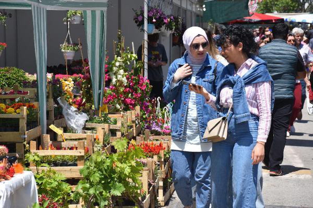 İzmir\'de \'23\'üncü Bayındır Çiçek Festivali\'