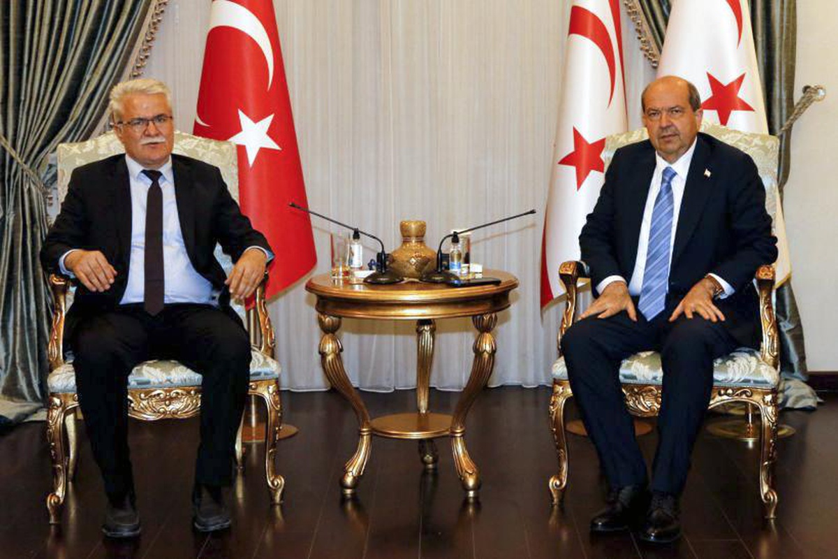 KKTC Cumhurbaşkanı Tatar, yeni hükümet kurulması için istişarelere başladı