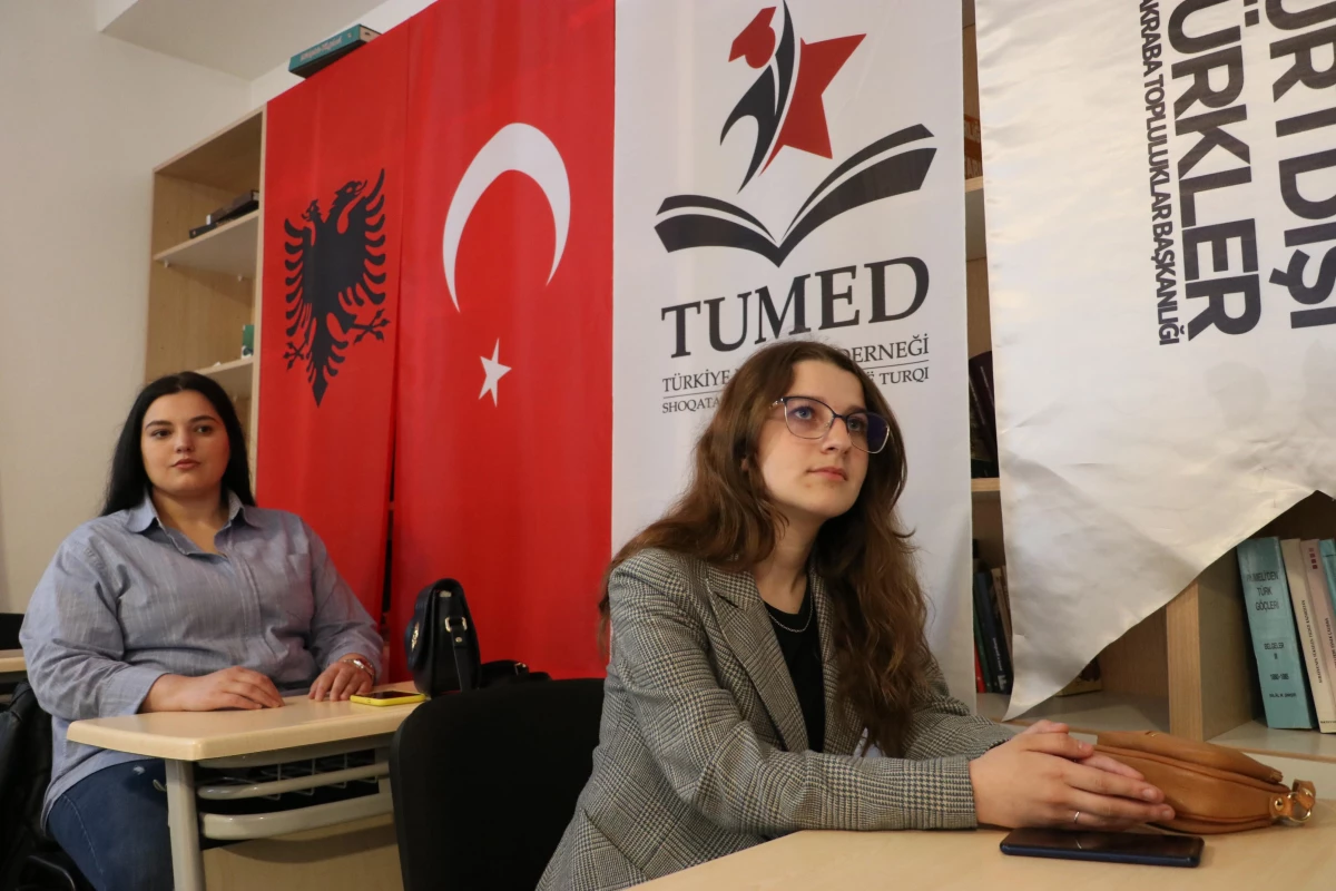 Arnavutluk\'ta YTB\'nin desteklediği Balkan Gençlik Okulu başladı