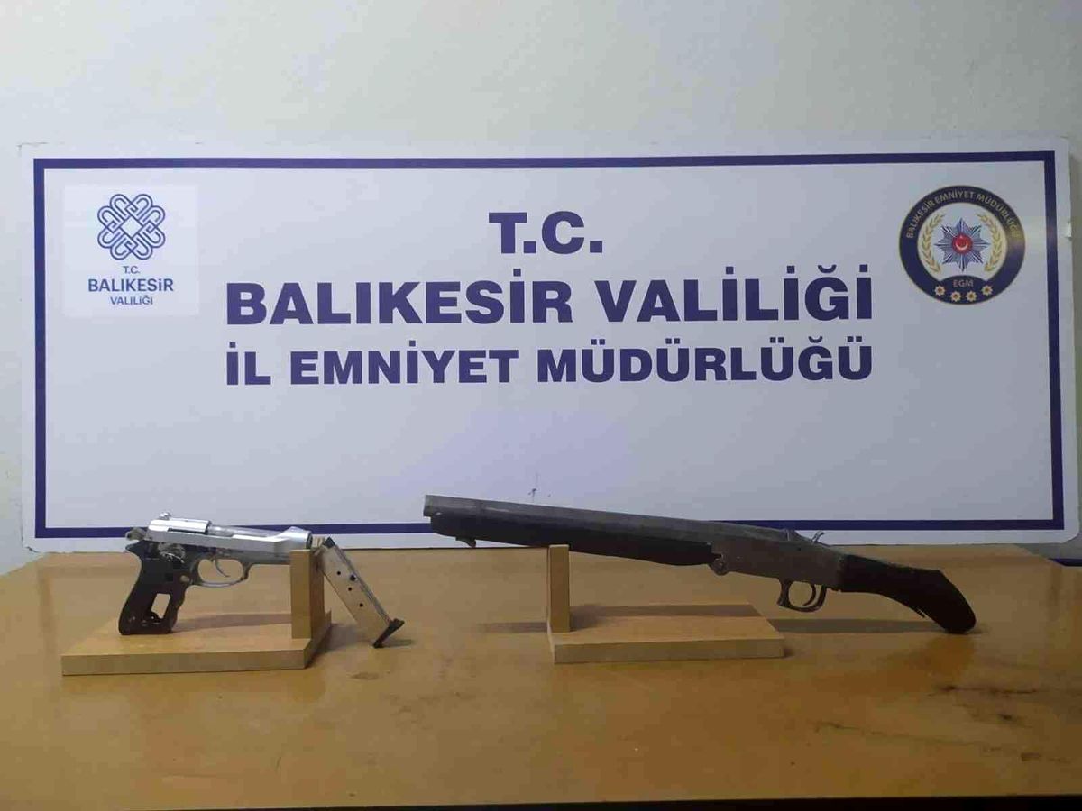 Son dakika haberi | Balıkesir\'de 103 şahsa huzur operasyonu