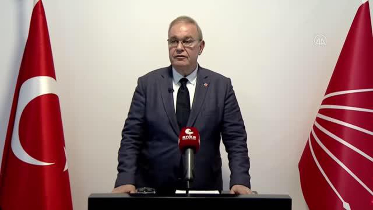 CHP Genel Başkan Yardımcısı Öztrak, İzmir'de gündemi değerlendirdi