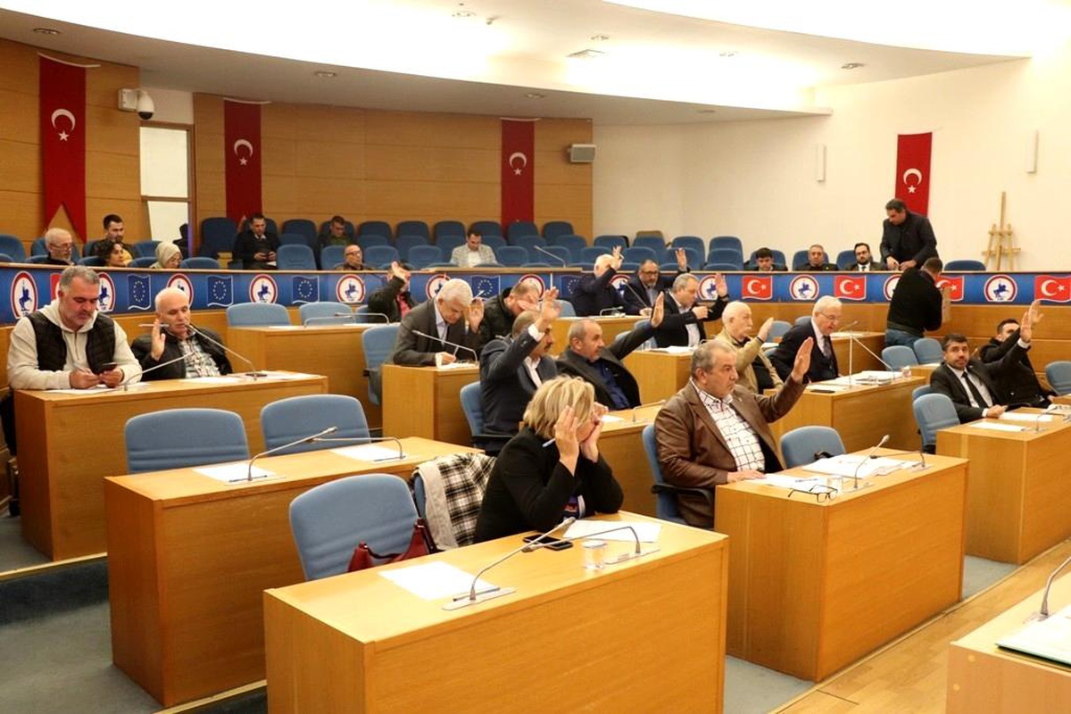 Düzce Meclisi 13 gündem ile toplandı