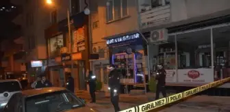 Eğlence mekanı çıkışı havaya ateş açan polis, açığa alındı