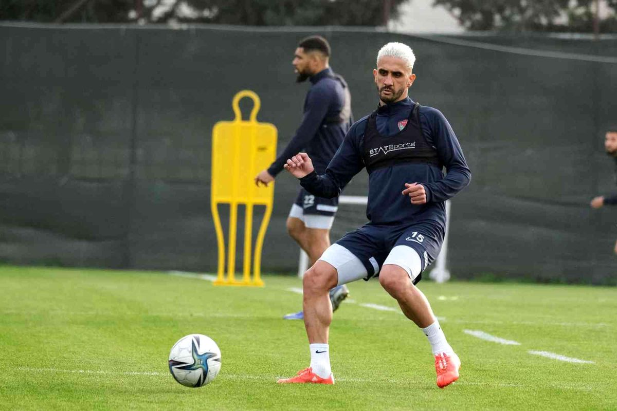 Hatayspor\'da Riberio kadro dışı bırakıldı