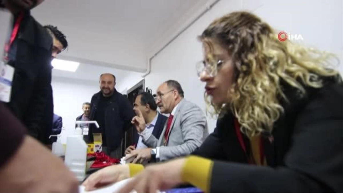Kırşehir Esnaf Odalarında Bahamettin Öztürk yeniden başkanlık vizesi verdi
