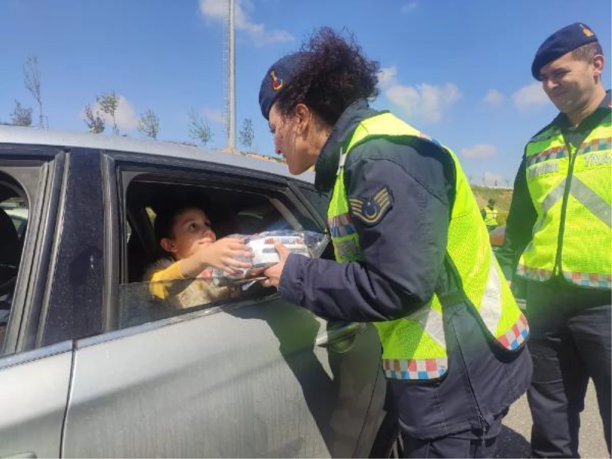 Arnavutköy\'de \'yayalar için 5 adımda trafik güvenliği\' tanıtıldı