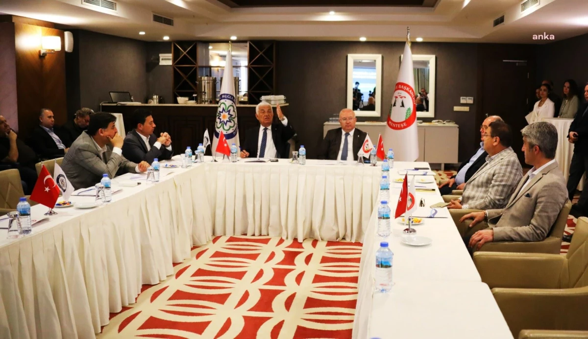 CHP\'li belediye başkanları Muğla\'da toplandı