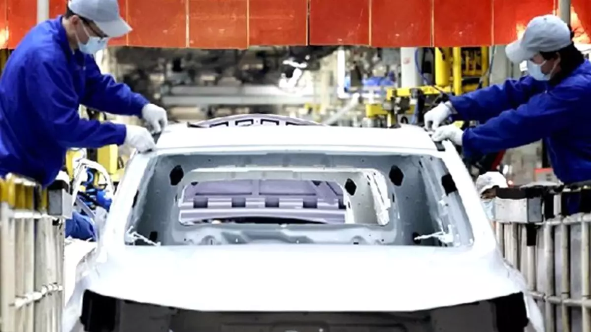 Çin\'in Önde Gelen Otomobil Üreticisi Saıc Motor, Shanghai\'da Üretime Yeniden Başladı