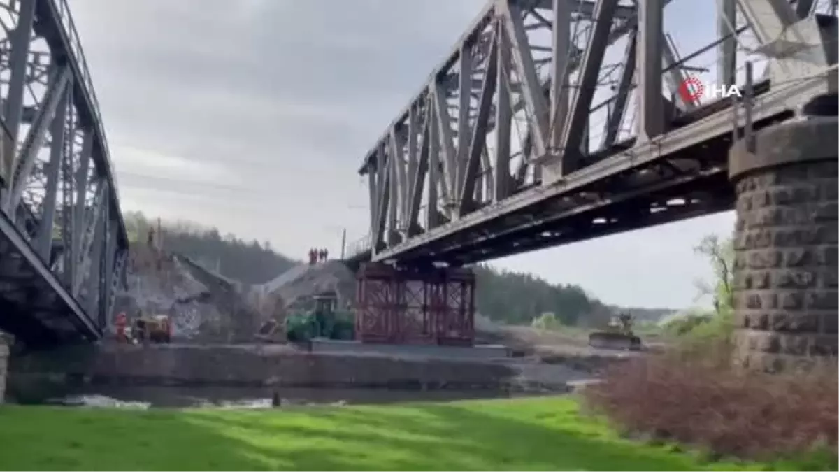 Irpin'de haftalar sonra ilk tren seferi