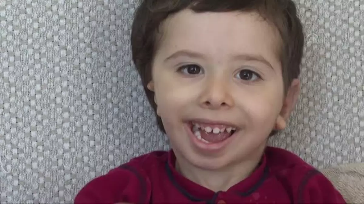 İşitme engelli doğan Alperen, artık 'anne' diyebiliyor