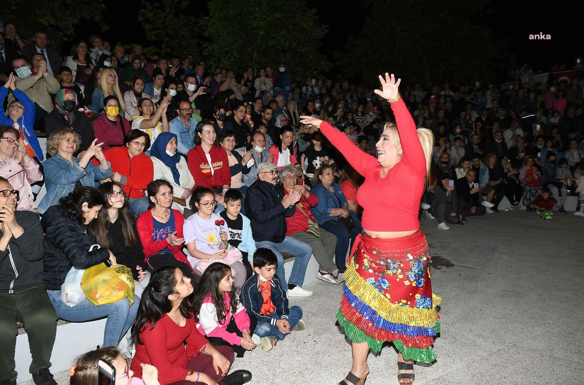 Karabağlar\'da Hıdırellez Coşkusu